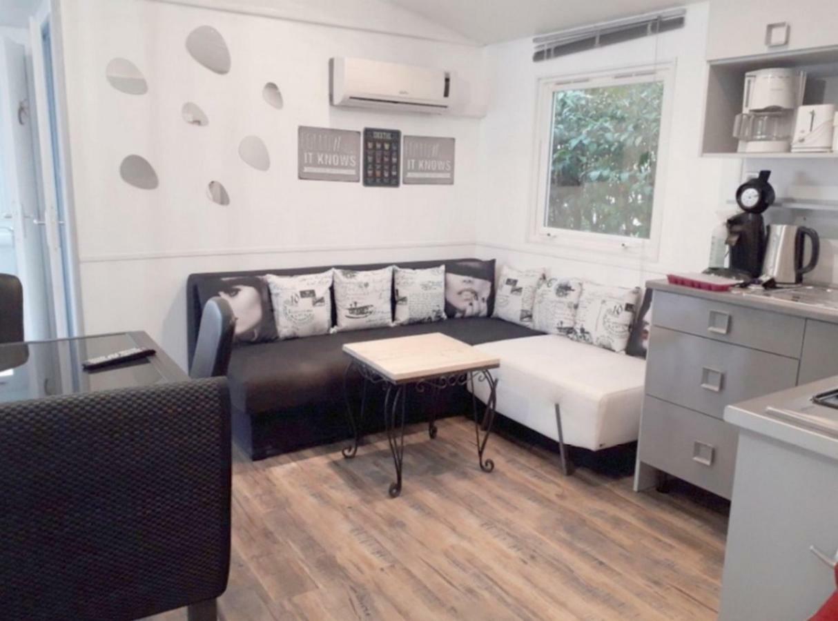 Mobile Home Service Hotelier Fréjus Exterior foto